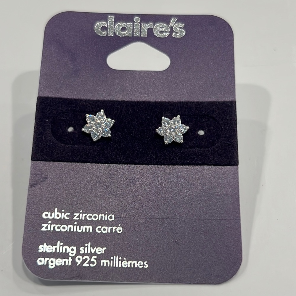Claire’s stud earrings stars